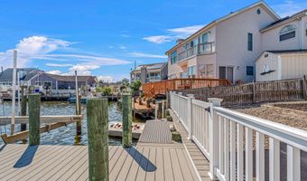 50 Yardarm Ct, Bayville, NJ 08721