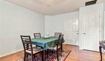 15 Curtis St 101, Cranston, RI 02920