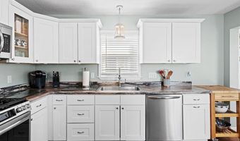 11256 SE Torch Lake Dr, Alden, MI 49612