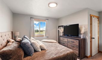 9 OSWEGO Trl, Boulder, WY 82923