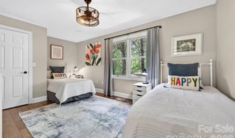 170 Weston Rd, Arden, NC 28704