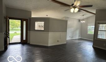 1381 Secretariat Ln, Indianapolis, IN 46217
