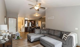 1095 Twilight Dr, North Liberty, IA 52317