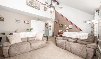 136 Pembroke Rd 6-52, Danbury, CT 06811