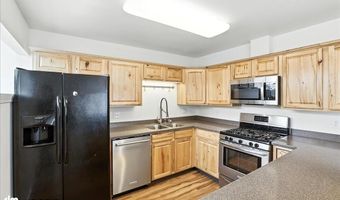 9112 Lakehurst Dr, Anchorage, AK 99502