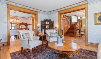 922 Fillmore St, Alexandria, MN 56308