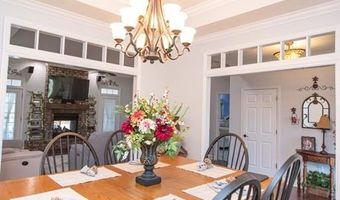 110 Lake Ridge Dr, Baxley, GA 31513