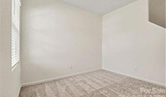 15 Hidden Glen Ct, Angier, NC 27501