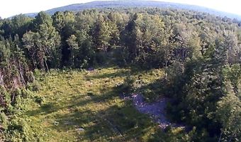 137 Vanishing Ln, Athens, ME 04912