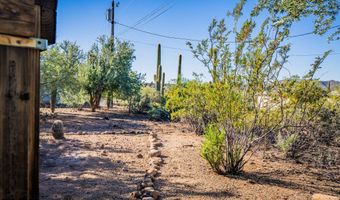 19275 E SAGUARO Dr, Black Canyon City, AZ 85324