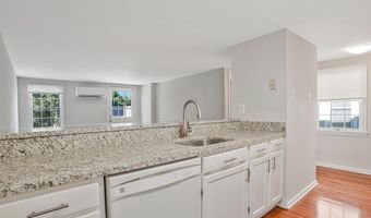 320 CHESTER Ave, Annapolis, MD 21403