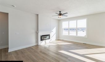 4411 NE 8th St, Ankeny, IA 50021