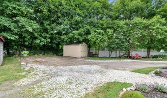 12 Maple St, Bath, ME 04530