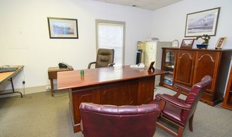 23391 FRONT St, Accomac, VA 23301