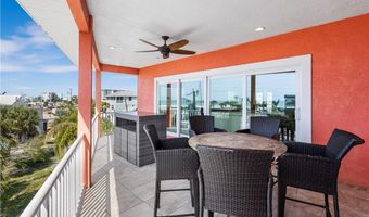 1940 Bayview Dr, Fort Myers Beach, FL 33931