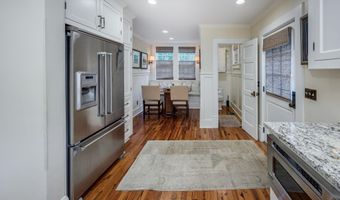 2012 Broad St, Camden, SC 29020