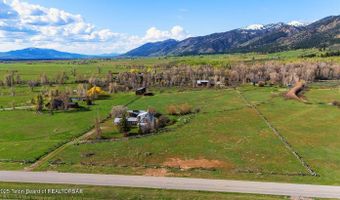 3837 COUNTY ROAD 126, Bedford, WY 83112