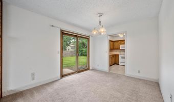 4015 Clarendon St, Bel Aire, KS 67220