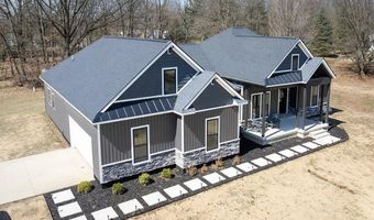 8477 84th St SE, Alto, MI 49302