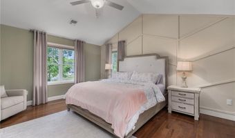 290 Station St, Coventry, RI 02816