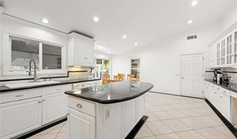 3601 Dellvale Pl, Encino, CA 91436