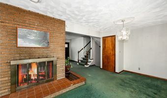 1423 Shanabrook Dr, Akron, OH 44313