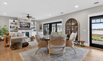 16 Blacks Lndg, Belfast, ME 04915