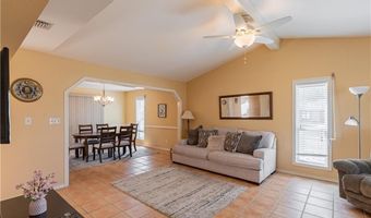 407 Country Club Dr, Alamo, TX 78516