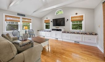 301 Wiese Rd, Cheshire, CT 06410