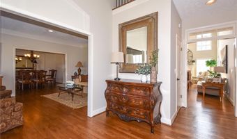2447 OAKWOODS Ln, Alexander City, AL 35010