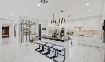 10736 Penhurst Way, Las Vegas, NV 89135