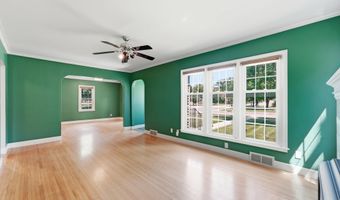 1002 Cedar St, Alexandria, MN 56308