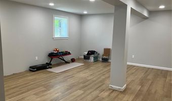 10 Hill St, North Providence, RI 02904