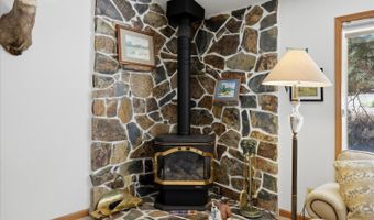45241 Dillon Dr, Ahwahnee, CA 93601