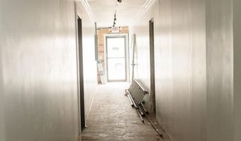 1035 Broad St, Camden, SC 29020