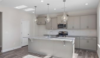 315 Queensferry Ln, Aberdeen, NC 28315