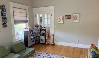 54 Muirfield Rd, Burlington, VT 05408