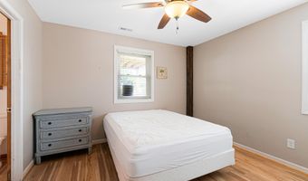 413 Club Colony Dr, Atlantic Beach, NC 28512