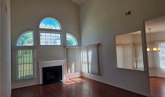 4105 Pine Hurst Dr, Allen, PA 18067