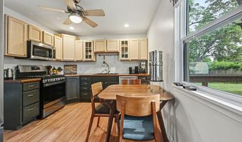3195 Nordman Rd, Ann Arbor, MI 48108