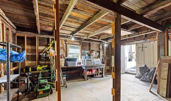 2058 N Belfast Ave, Augusta, ME 04330