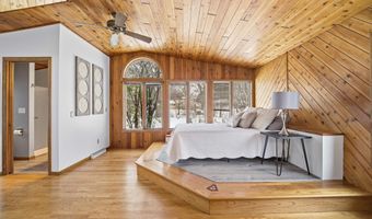 3145 N MORRISON St, Appleton, WI 54911