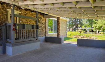 5030 BROAD Ave, Altoona, PA 16601