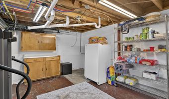 379 NE Morningside Ln, Abingdon, VA 24210