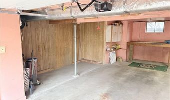 433 S 8th St, Atchison, KS 66002