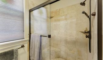 2486 NW Marken St, Bend, OR 97703
