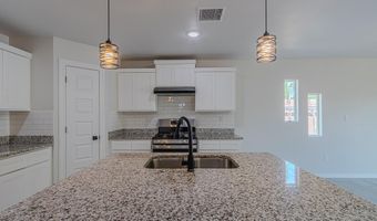 415 Valle Los Nogales Dr, Socorro, TX 79927