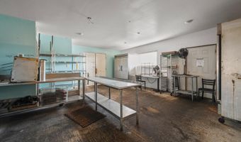 617 Green Blvd, Aurora, IN 47001