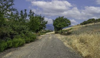 2815 Dead Indian Memorial Rd, Ashland, OR 97520