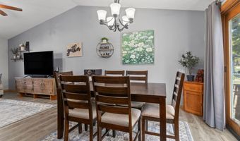 3628 S KERNAN Ave, Appleton, WI 54915